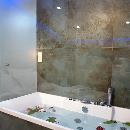 Edward Luxury דירה