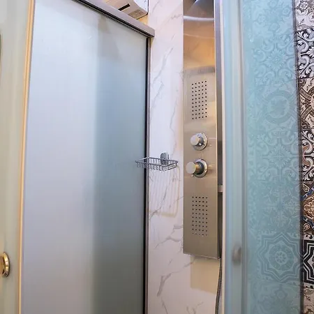 דירה Edward Luxury חאניה