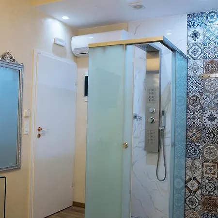 Edward Luxury חאניה