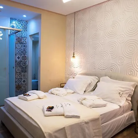 Edward Luxury Apartment *