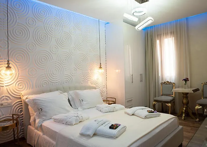 Edward Luxury Apartment *